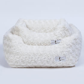 Rosebud Cream Bed (Color: Cream, size: small)